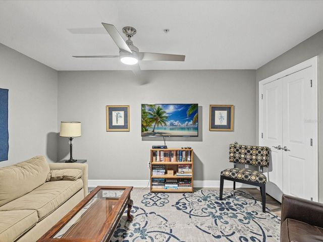 628 CLEVELAND STREET 1011, Clearwater, FL 33755