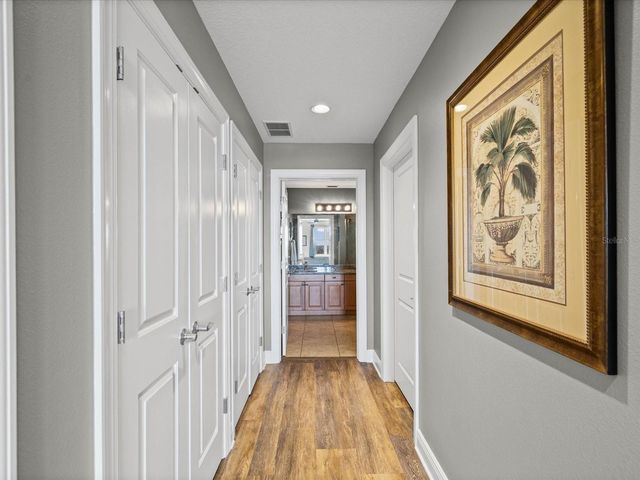 628 CLEVELAND STREET 1011, Clearwater, FL 33755