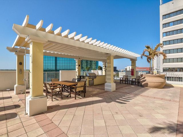 628 CLEVELAND STREET 1011, Clearwater, FL 33755