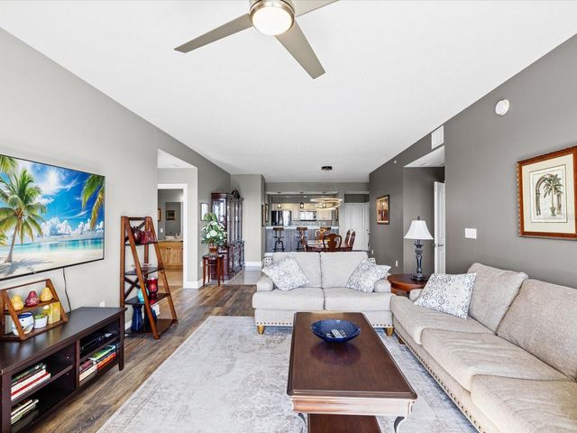 628 CLEVELAND STREET 1011, Clearwater, FL 33755