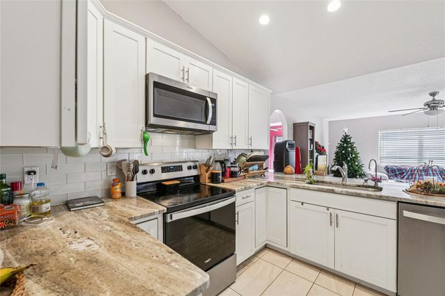 1910 LORNA AVENUE, Lehigh Acres, FL 33972