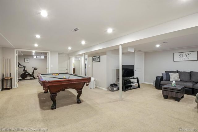 311 Teelin Drive, Oxford Charter Township, MI 48371