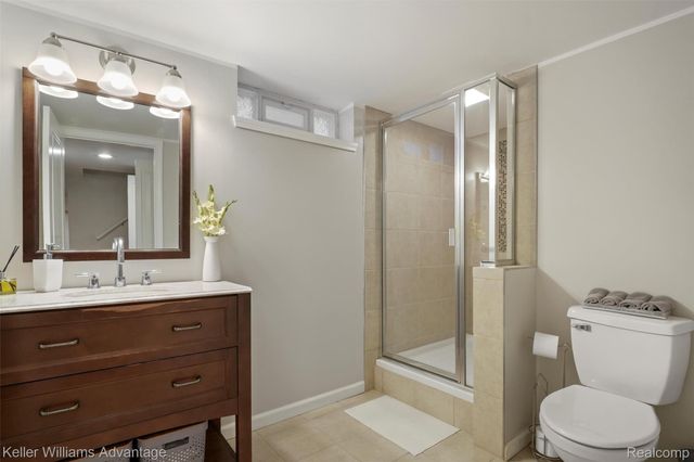 311 Teelin Drive, Oxford Charter Township, MI 48371