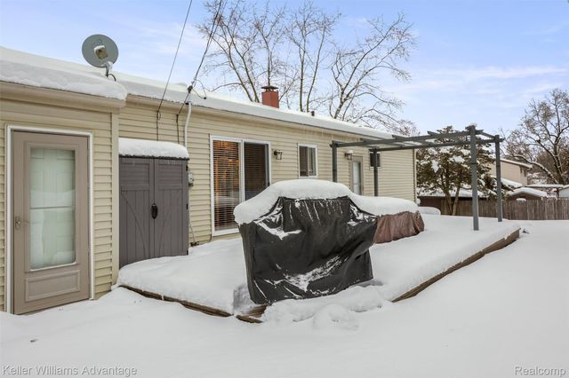 311 Teelin Drive, Oxford Charter Township, MI 48371