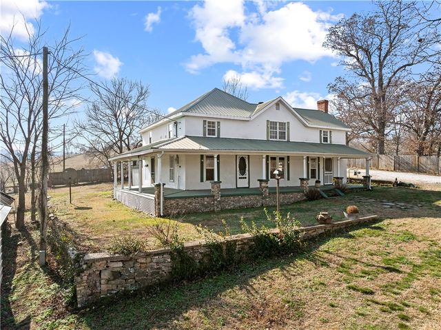 902 Highway 62 West, Alpena, AR 72611