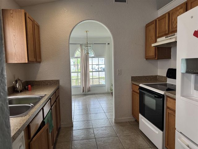 1112 W 7TH STREET, Sanford, FL 32771