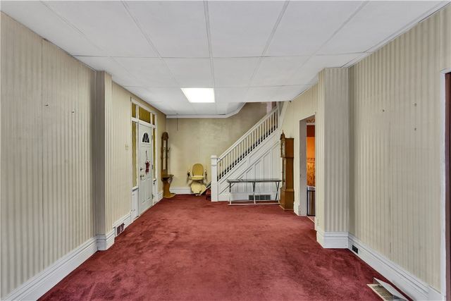 733 N Warren Ave, Apollo Boro, PA 15613