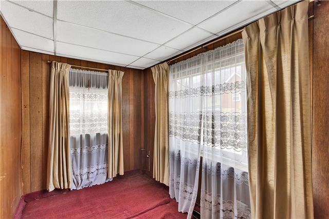 733 N Warren Ave, Apollo Boro, PA 15613