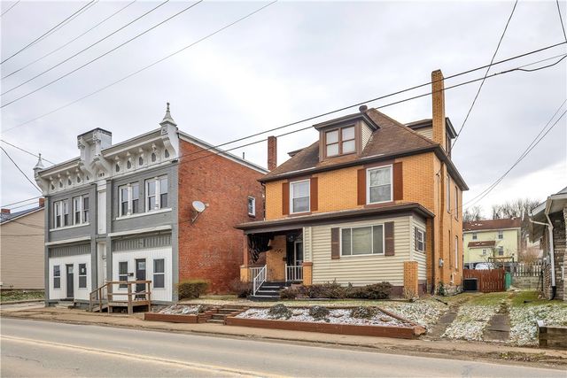 733 N Warren Ave, Apollo Boro, PA 15613