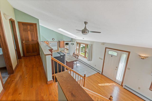 9 Mountain View Drive, Hudson, NH 03051