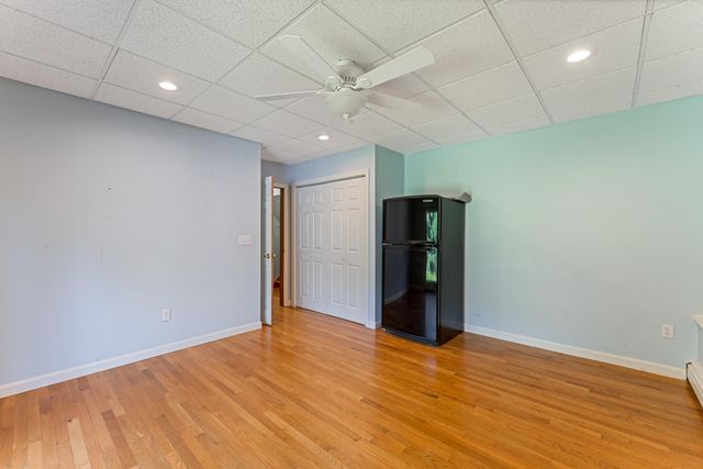 9 Mountain View Drive, Hudson, NH 03051