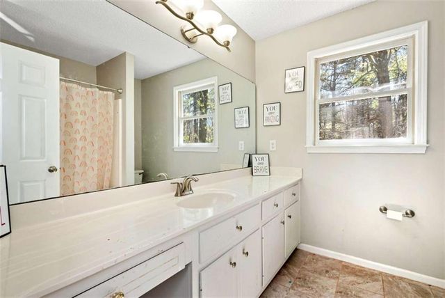 1272 Highway 17, Royston, GA 30662