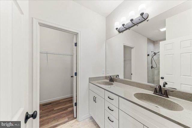 245 FLINTWOOD DR, Oxford, PA 19363