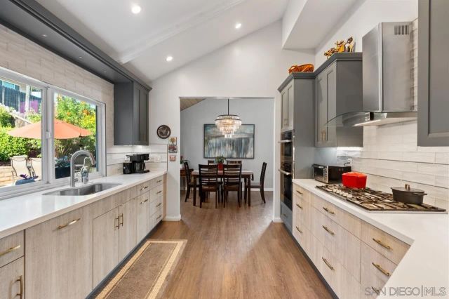 9320 Fletcher, La Mesa, CA 91941