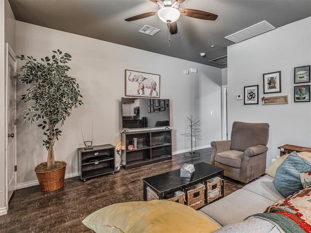 1010 SW 91st Street, Oklahoma City, OK 73139