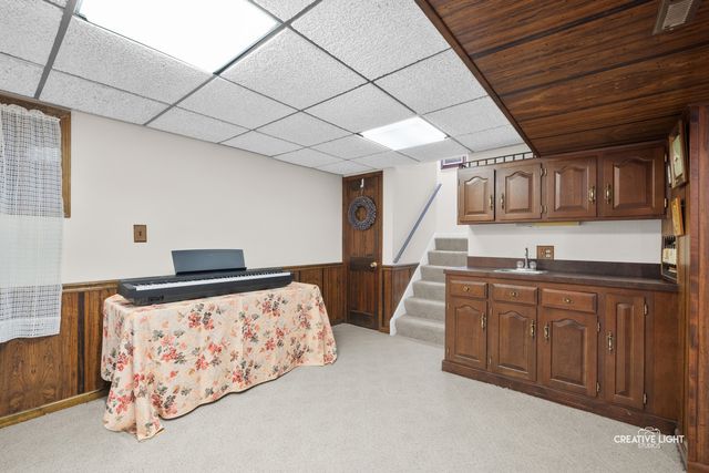 10 W Windsor Court, Sugar Grove, IL 60554