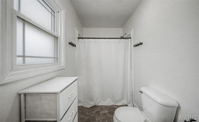 30421 Peach Blossom Lane, Lebanon, MO 65536