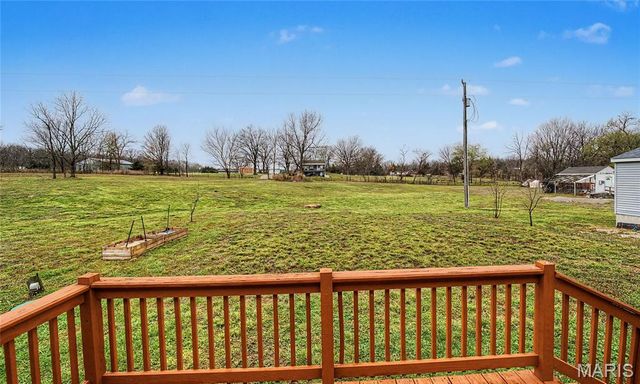 30421 Peach Blossom Lane, Lebanon, MO 65536