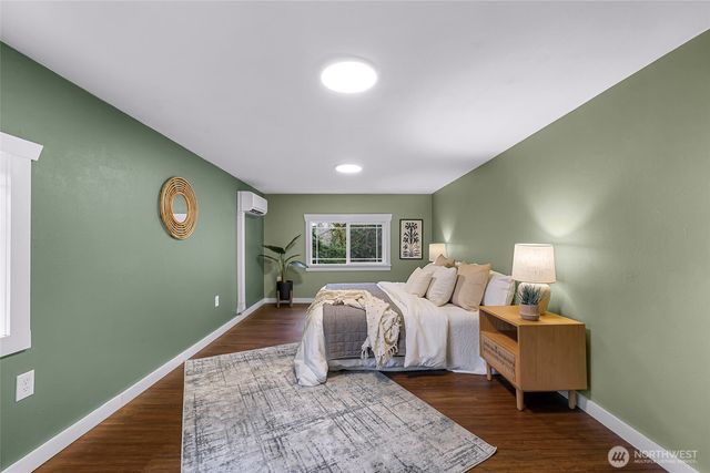 1420 E Maplewood Avenue, Bellingham, WA 98225