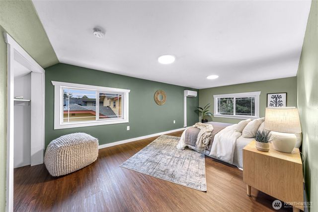 1420 E Maplewood Avenue, Bellingham, WA 98225