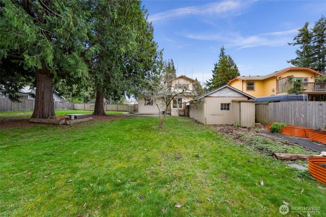 1420 E Maplewood Avenue, Bellingham, WA 98225