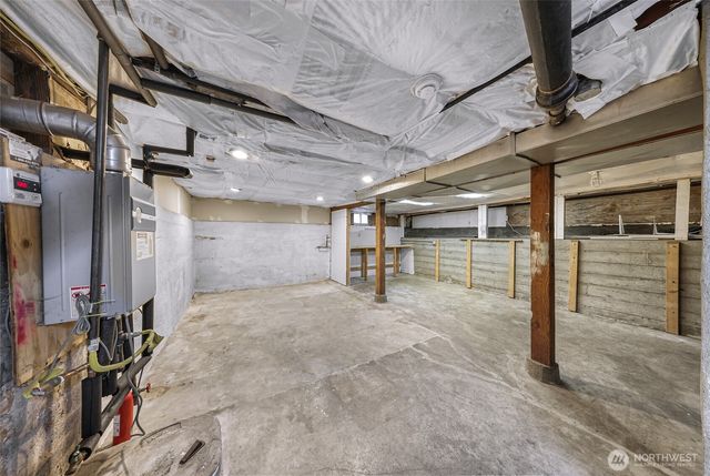 1420 E Maplewood Avenue, Bellingham, WA 98225