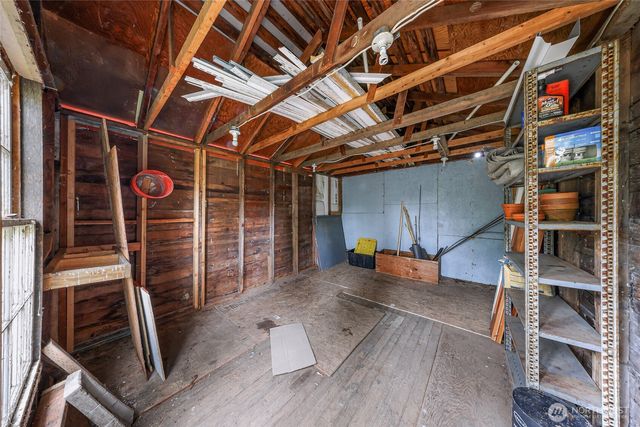 1420 E Maplewood Avenue, Bellingham, WA 98225