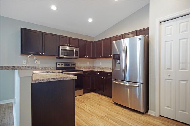661 PERSIAN DRIVE, Haines City, FL 33844
