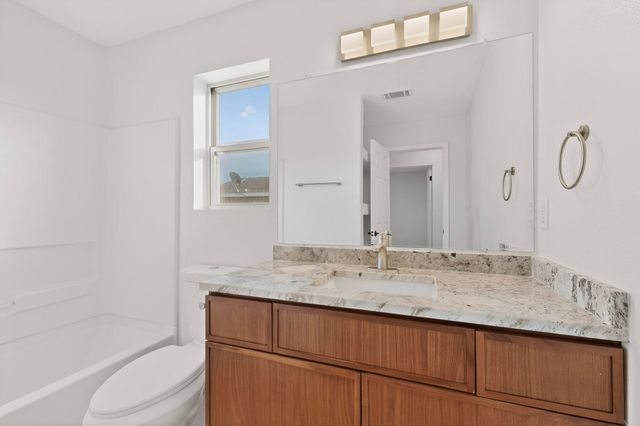 735 Redwood Street SW, Rio Rancho, NM 87124