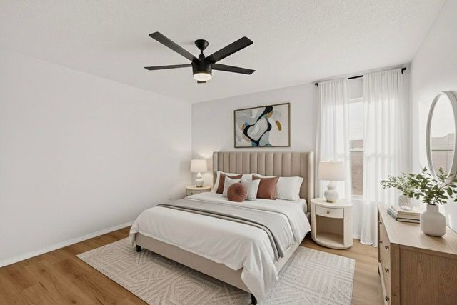 735 Redwood Street SW, Rio Rancho, NM 87124