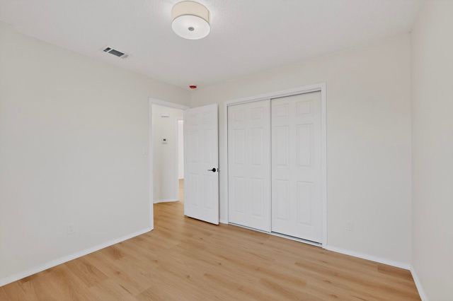 735 Redwood Street SW, Rio Rancho, NM 87124