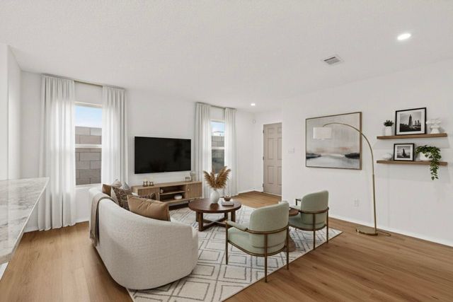 735 Redwood Street SW, Rio Rancho, NM 87124