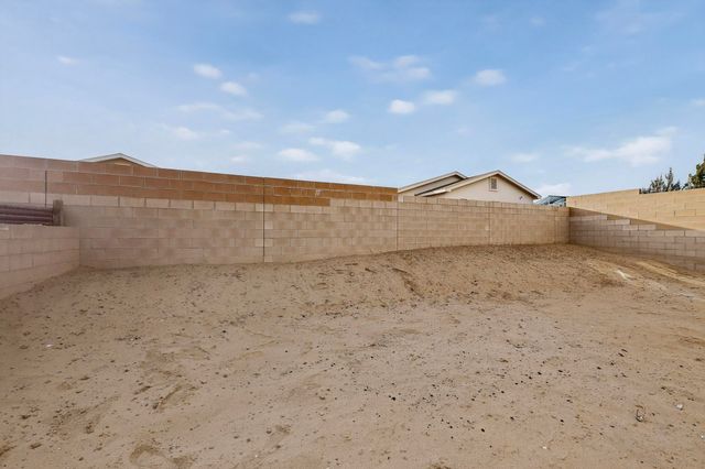 735 Redwood Street SW, Rio Rancho, NM 87124