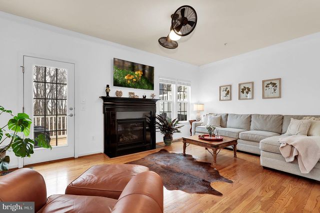 9678 ATTERBURY LN, Frederick, MD 21704