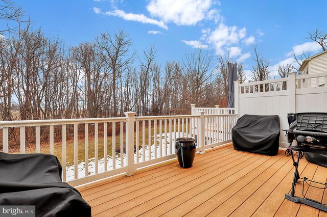 9678 ATTERBURY LN, Frederick, MD 21704