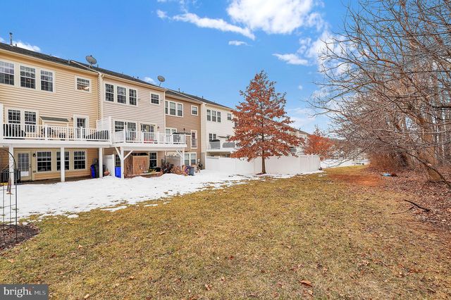 9678 ATTERBURY LN, Frederick, MD 21704