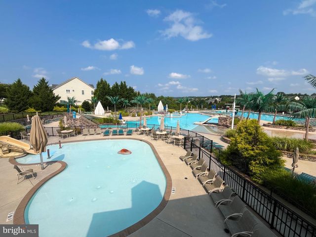 9678 ATTERBURY LN, Frederick, MD 21704