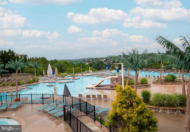 9678 ATTERBURY LN, Frederick, MD 21704