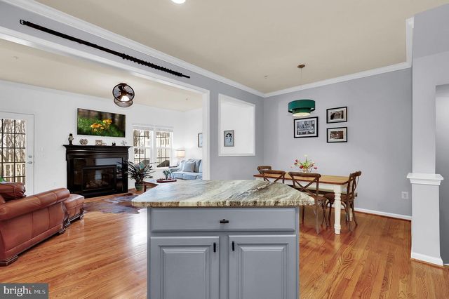 9678 ATTERBURY LN, Frederick, MD 21704