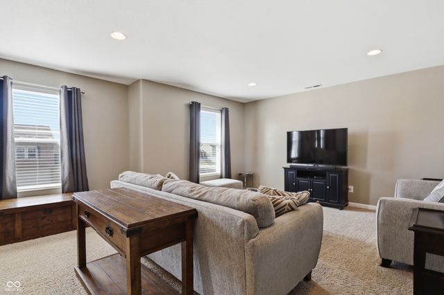 2743 Solidago Drive, Plainfield, IN 46168