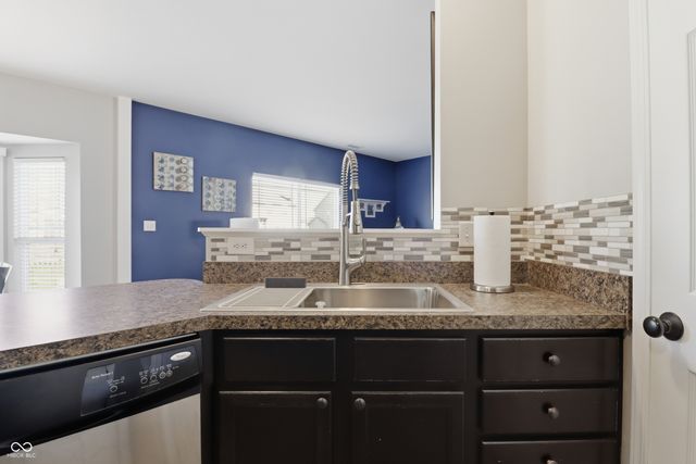 2743 Solidago Drive, Plainfield, IN 46168