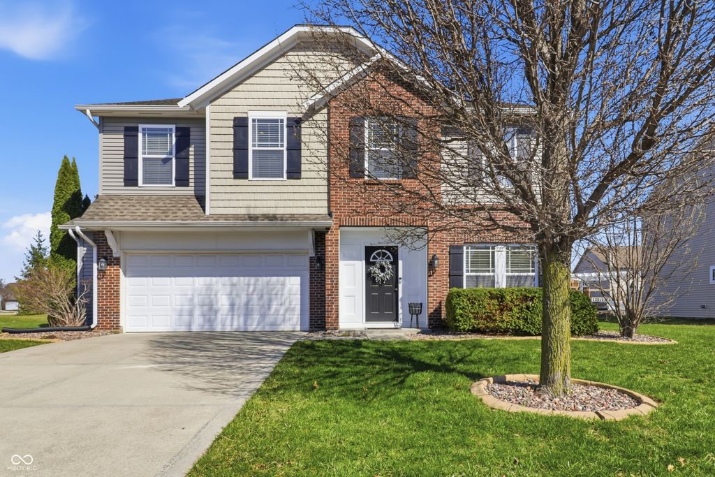 2743 Solidago Drive, Plainfield, IN 46168