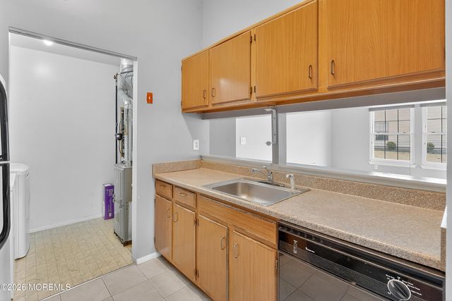 138 Aster Court, Jackson, NJ 08527