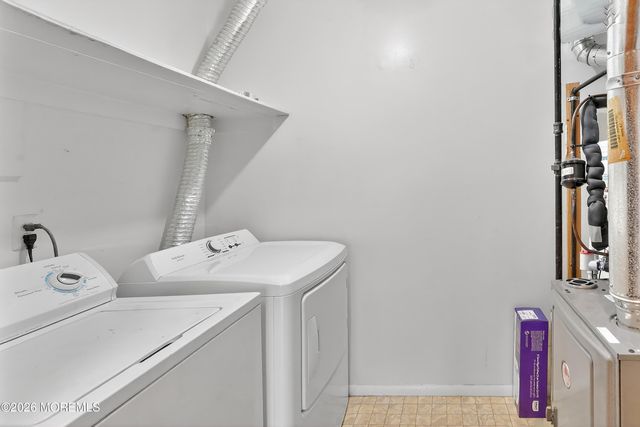 138 Aster Court, Jackson, NJ 08527