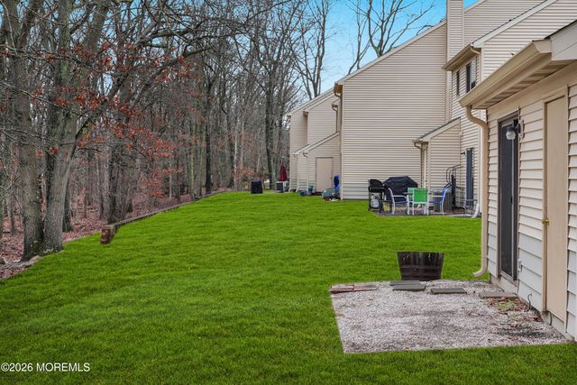 138 Aster Court, Jackson, NJ 08527