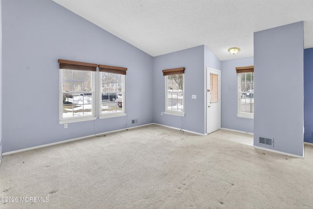 138 Aster Court, Jackson, NJ 08527