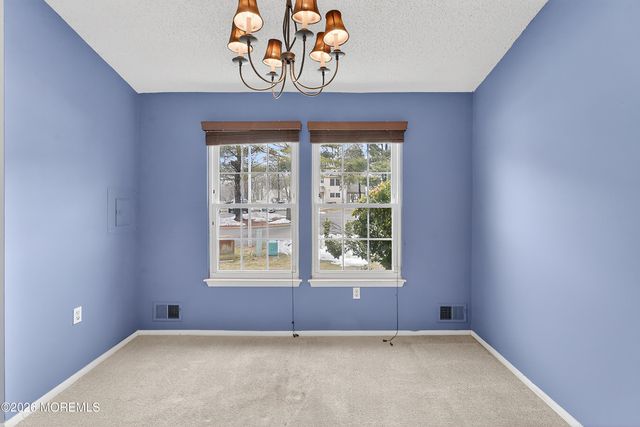 138 Aster Court, Jackson, NJ 08527