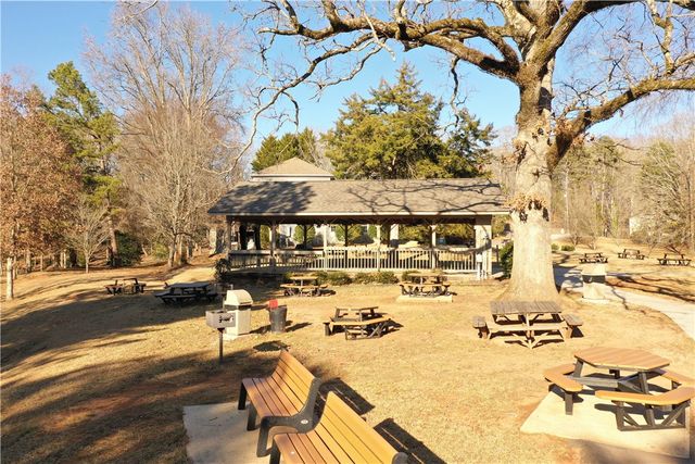 147 Indian Hills Drive, Westminster, SC 29693