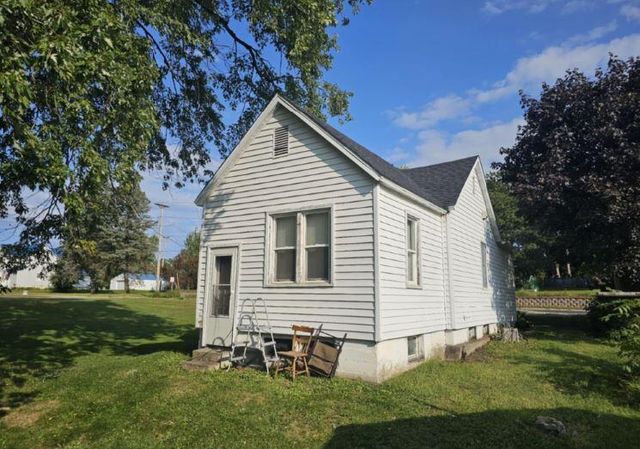 651 E Decker STREET, Viroqua, WI 54665
