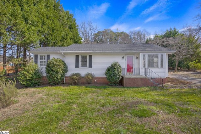 605 S Mountain View Road, Greer, SC 29651